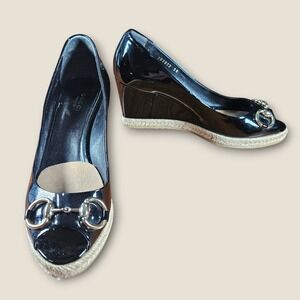 Gucci Black Patent Leather Horsebit Espadrille Wedge Heels Peep Toe Size 38